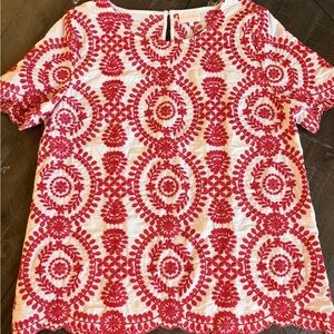 Entro Red & White Embroidered Flutter Sleeve Blouse – Size Large (NWOT) ❤️
